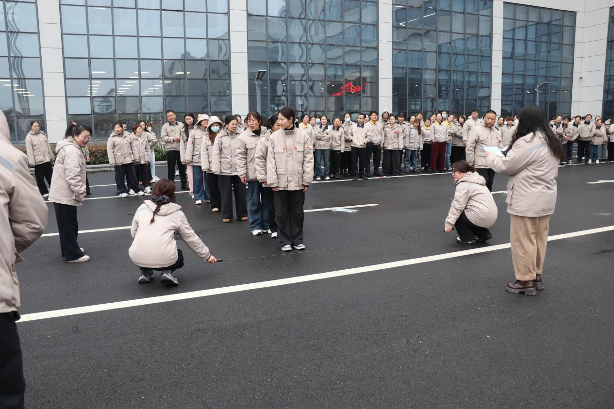 巾帼展风采，活力暖人心